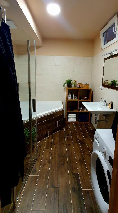 Apartman Jako Doma Olomouc Bagian luar foto