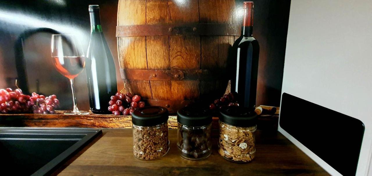 Apartman Jako Doma Olomouc Bagian luar foto