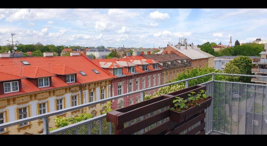 Apartman Jako Doma Olomouc Bagian luar foto