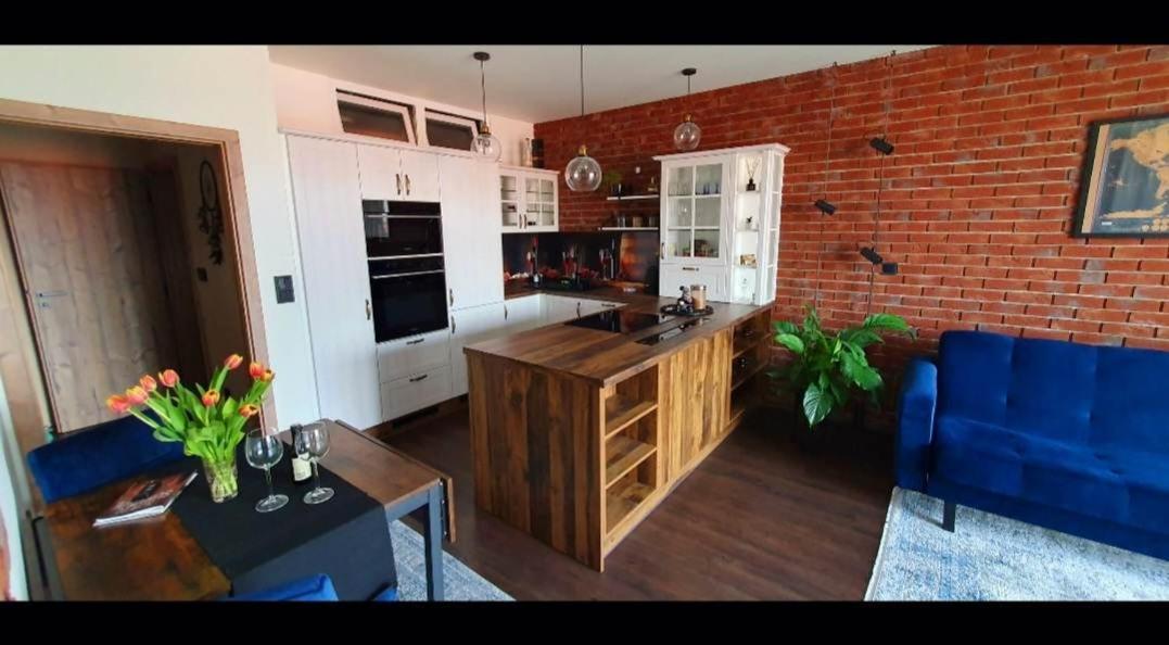 Apartman Jako Doma Olomouc Bagian luar foto